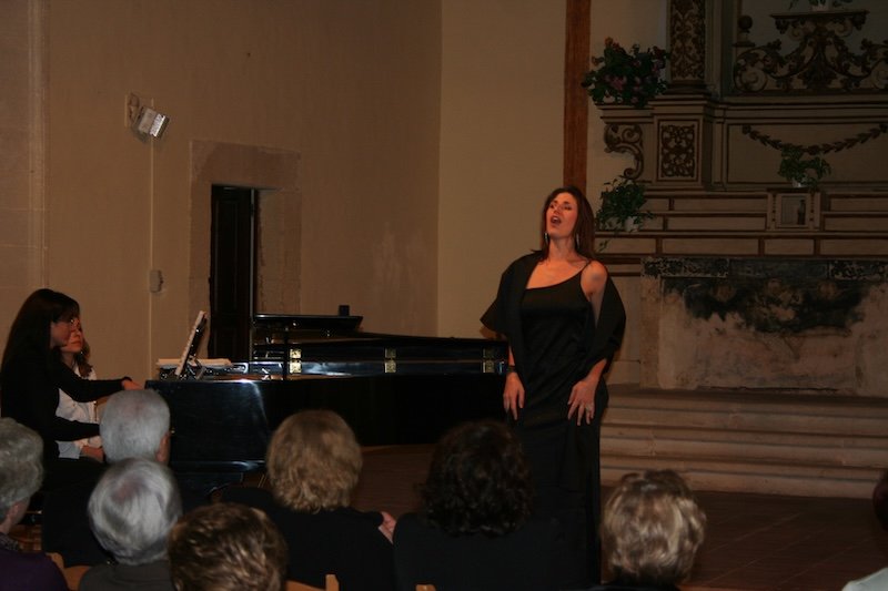 Gina Graziadio photo 5
